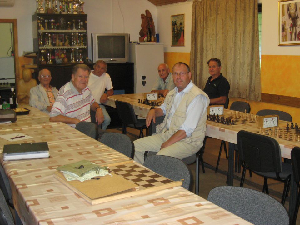 Šahovsko tekmovanje-september 2012 - foto povečava