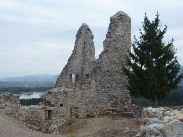 Pohod-Dom na Čreti, 31.oktober 2013 - foto