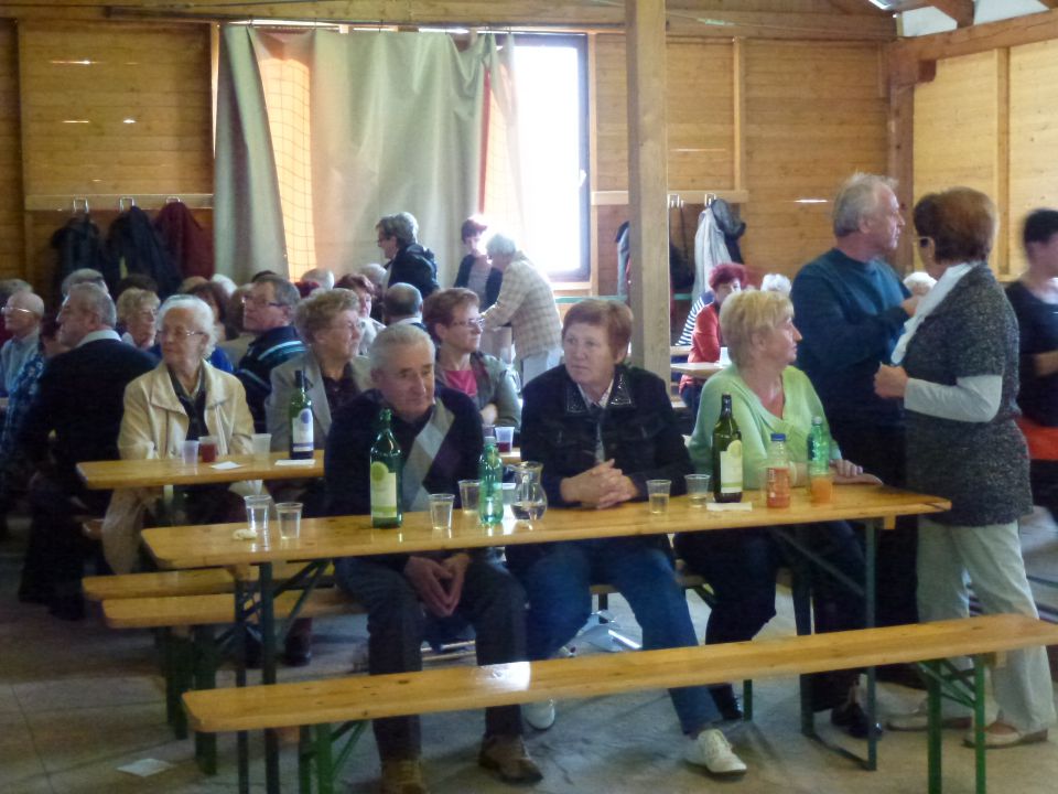 Družabno srečanje DU občine, 19.oktober 2013 - foto povečava