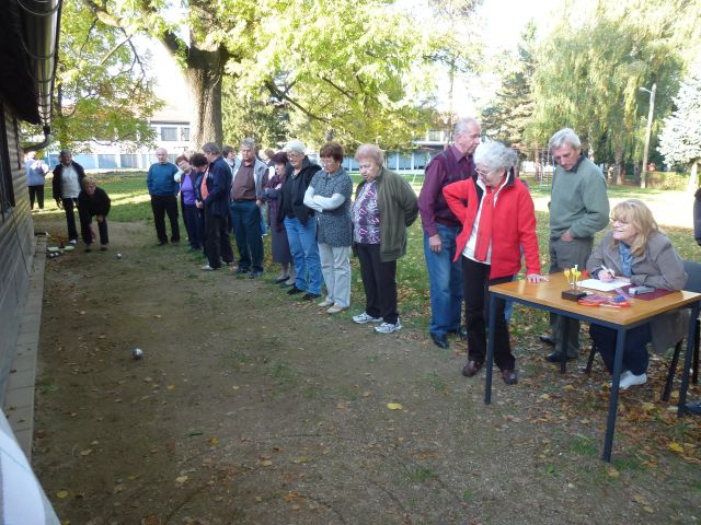 Družabno srečanje DU občine, 19.oktober 2013 - foto