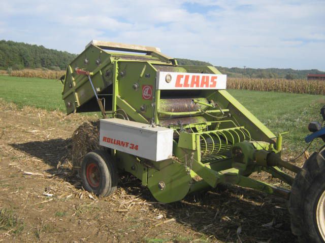 Spremanje kukuruzovine  2012 - foto povečava
