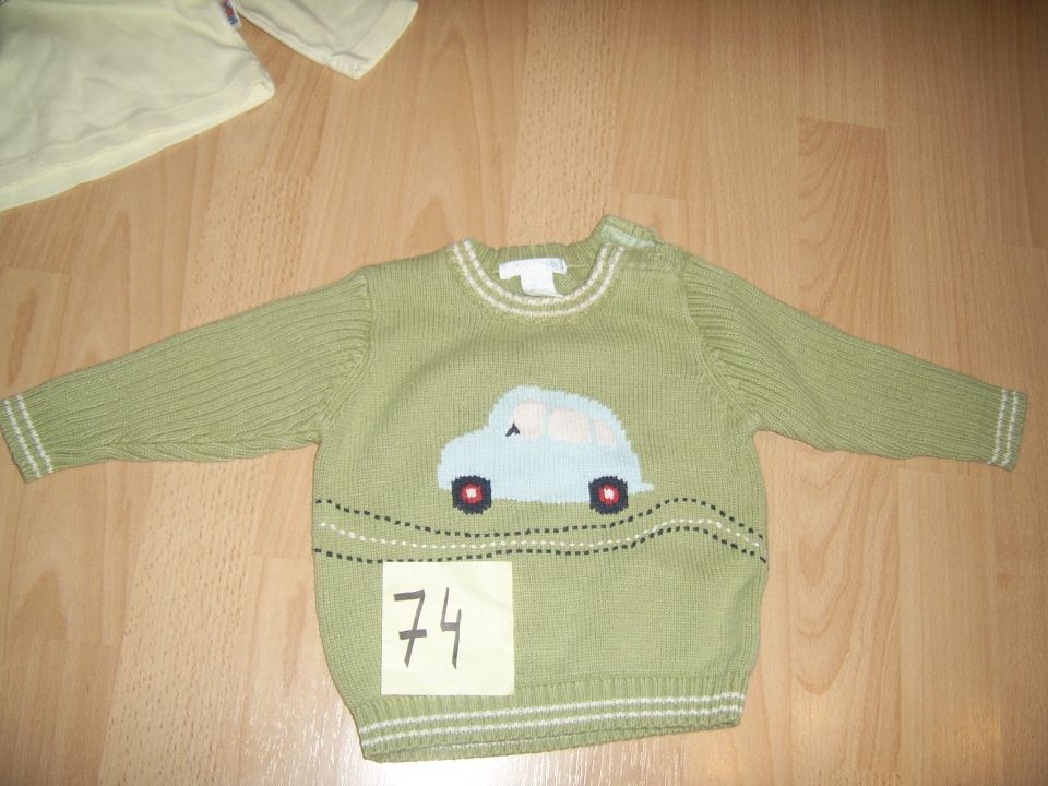 pulover H&M, 3,5 eur