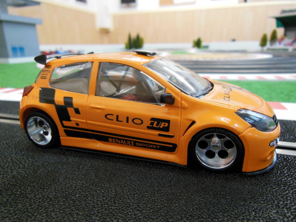 NSR1712AW RENAULT CLIO CUP