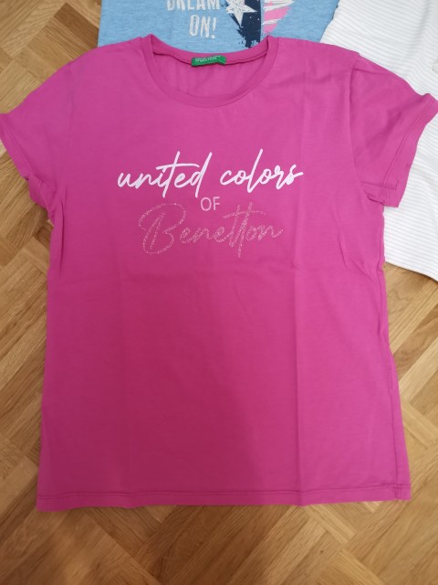 Majica Benetton XL 150 cena 4 evr.