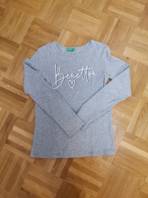 Komplet -Majica Benetton XL 150 cena 5 evr.
