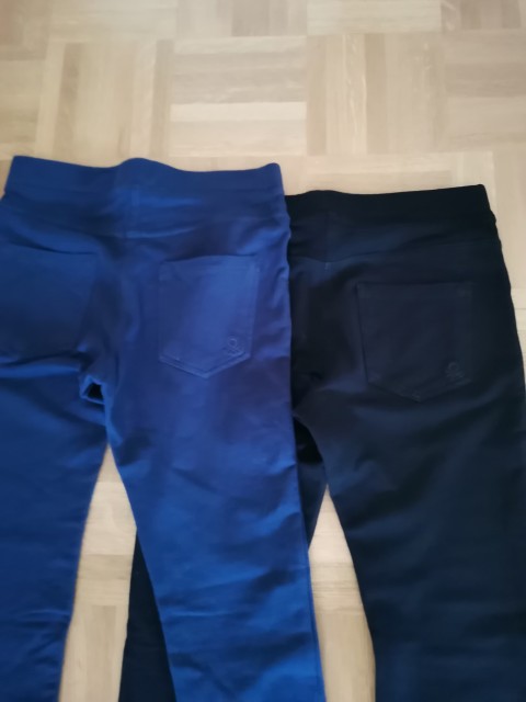Benetton hlače vel 150-160 cena 7 evr.-kompl.