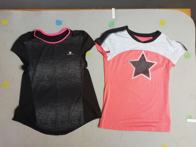 2x funkcijska majica 134 = 5 eur komplet