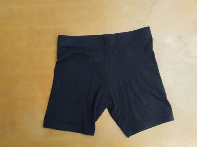 Kratke pajkice 134 - 140 = 1 eur