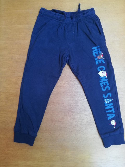 Trenirka 98 - 104 =  2 eur