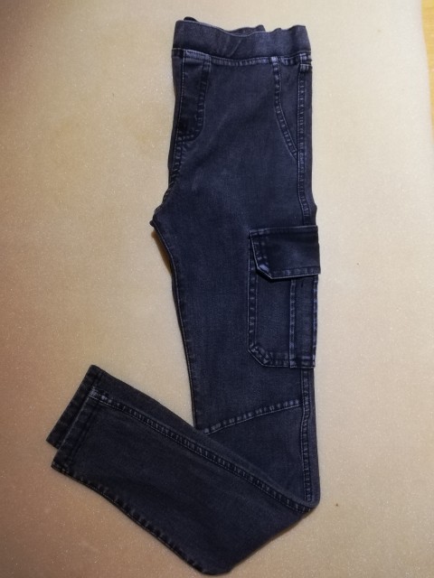 Kavbojke pajkice 134 - 140 = 2 eur