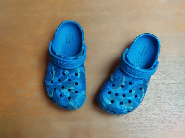 Crocs 30 = 8 eur