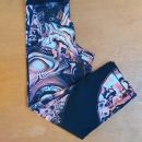 Nike pro kapri hlače xs  = 5 eur