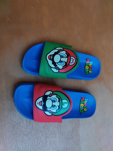 Natikači 30 - 31 = 3 eur
