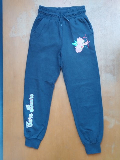 Toplejša trenirka 140 = 3 eur