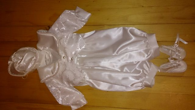 Fantovska krstna obleka - foto