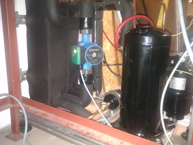 Toplotna črpalka voda/voda 9kW