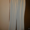 nove elegantne hlače 44 - 7 eur