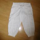 nove 3-4 hlače št. 44 - 6 eur