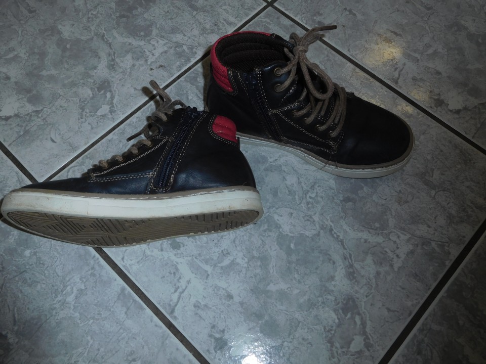 Čevlji Josh 30 - 10 eur