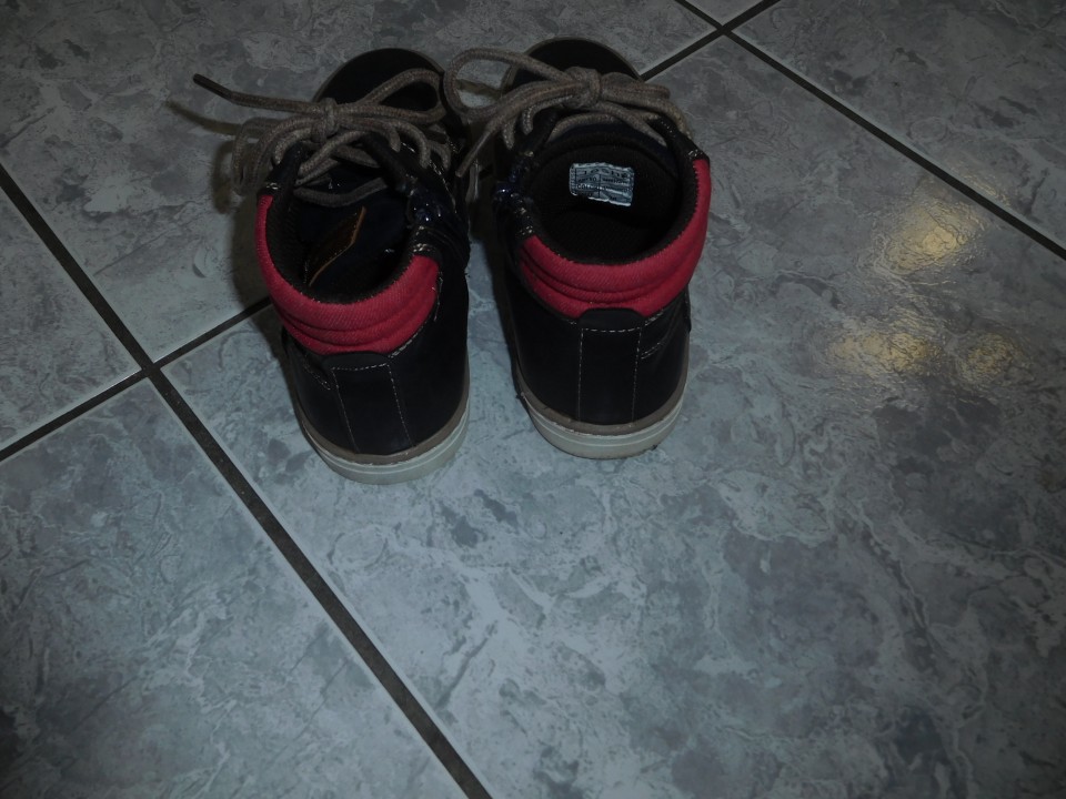 Čevlji Josh 30 - 10 eur