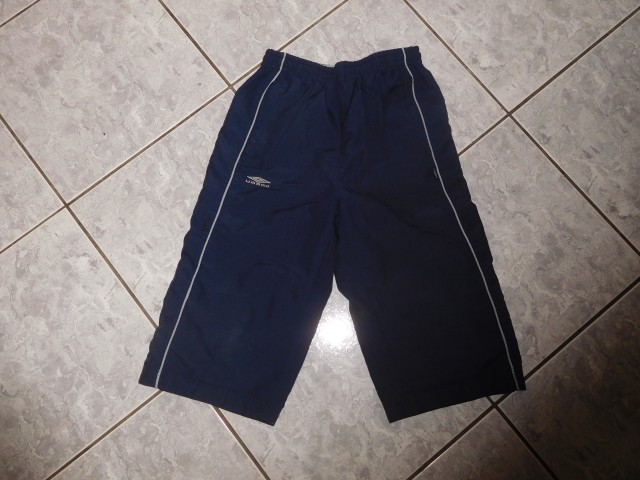 Kratke hlače 146 - 2 eur