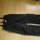 nove smučarske hlače 146-152 - 12 eur