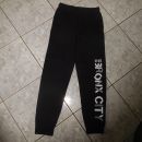 nova trenirka 146-152 - 6 eur