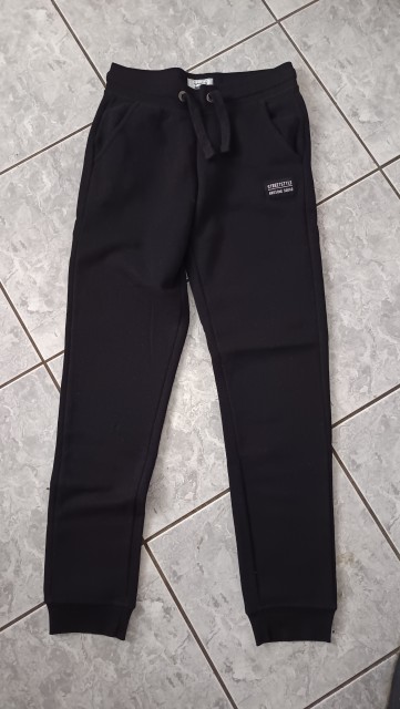 Trenirka 158-164 - 5 eur