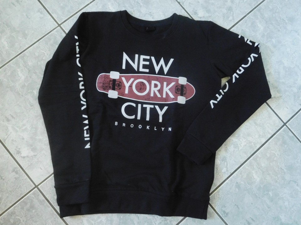 nov pulover 158-164 - 4 eur