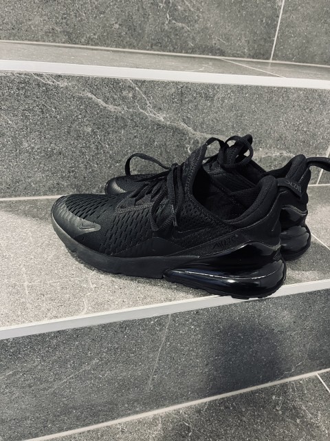 Nike Air Max270 - foto