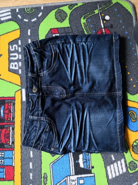 Nenošeno jeans mini krilo