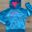 Nike kapucar 122-128