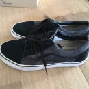 Vans 44