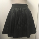 krilo Zara, L