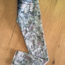 kavbolje xs iz strani