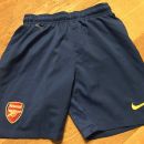 Nike, M