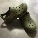 Crocs, C 13