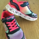 Skechers, 34
