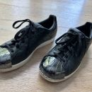 superge Adidas, 38,5