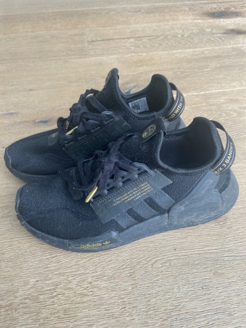 Adidas superge