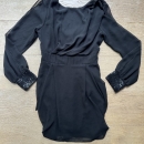obleka River island, 36