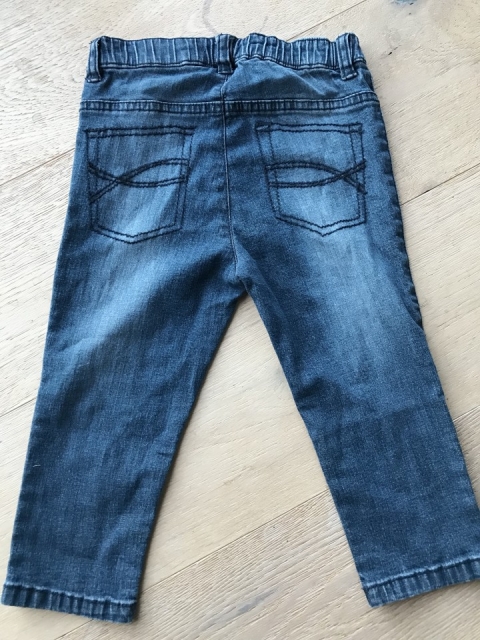 Bluseven kids hlače zadaj