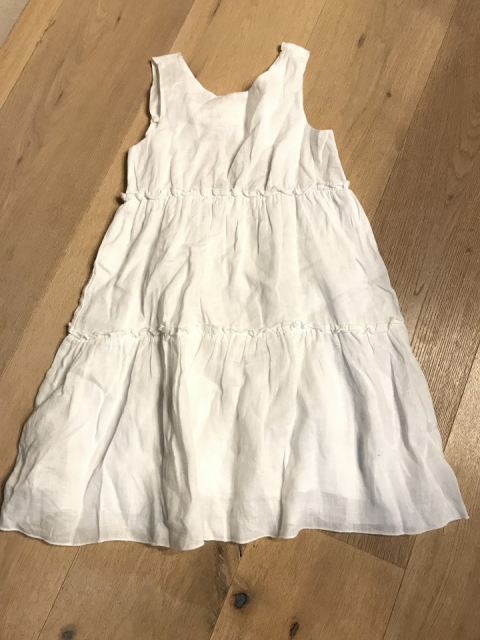 Obleka benetton, 7-8 let