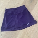 Nike športno krilo xs