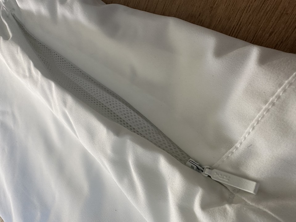 smučarske hlače, detail zračenje