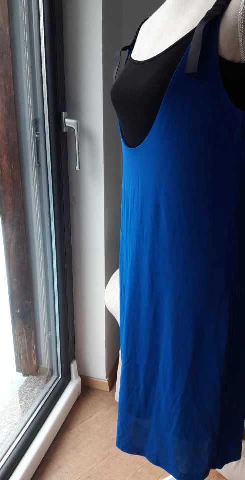 ženske, dekleta in najstnice S in XS - foto povečava