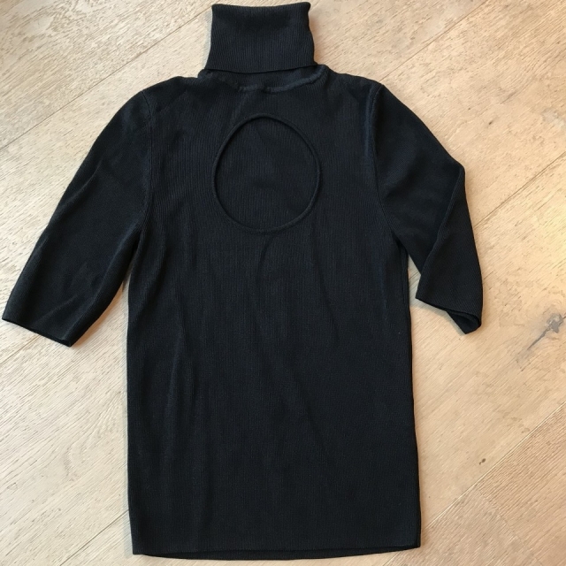 Puli Zara, S
