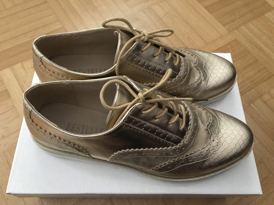 Oxford čevlji PRODANO - foto povečava
