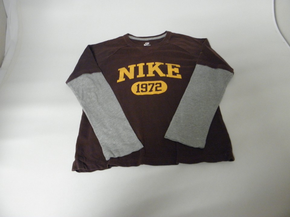 Majčka nike 8-10 let,rahlo več nošena,3E