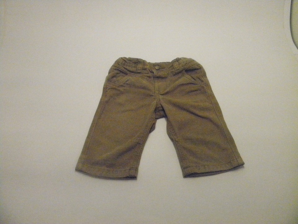 Kratke hlače z regulacijo F&F 4-5 let,3,60E